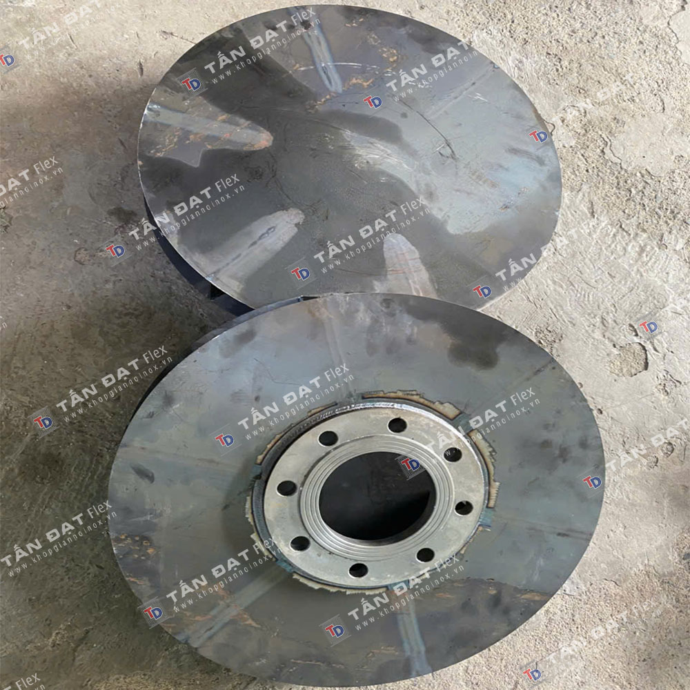 đĩa xoáy nước thép